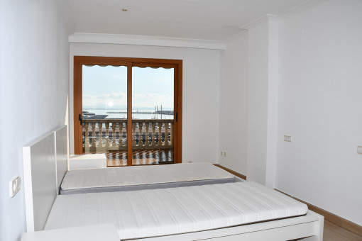 Schlafzimmer 4