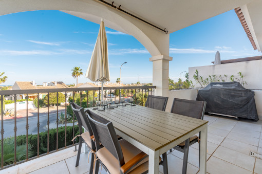 Moderne Wohnung mit Weitblick und Dachterrasse in Cala Murada