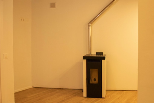 Wohnzimmer mit Kamin