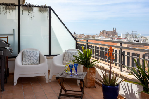 Penthouse Apartment mit Terrasse und fantastischen Blick aufs Meer in der Altstadt von Palma