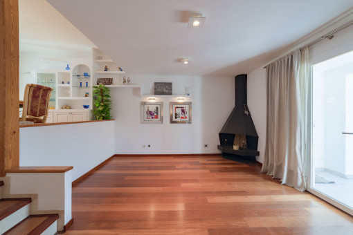 Wunderschöner Wohnbereich mit Terrassenzugang
