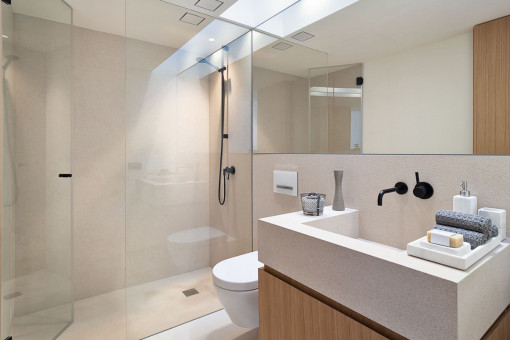 Badezimmer ebenerdiger Dusche 