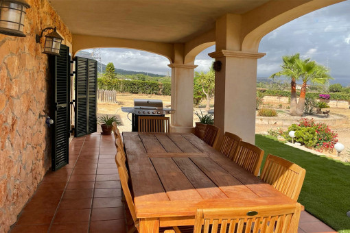 Überdachte Terrasse