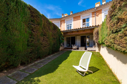 Reihenhaus mit privatem Garten und Community-Pool in Son Rapinya, Palma