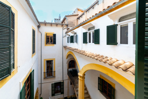 Sonnige, geräumige Wohnung in Palma mit wunderschönem mallorquinischen Charakter