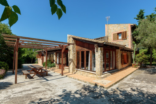 Sonnige Terrasse