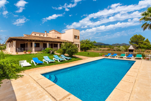 Wunderbare Familienfinca in Son Servera mit Pool in Strandnähe