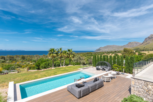 Villa mit Meerblick, Pool und Ferienvermietungslizenz im Naturschutzgebiet von Colonia Sant Pere