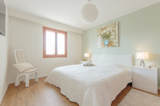 Komfortables Schlafzimmer