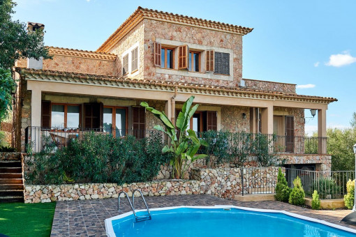 Fantastische Villa in Santa Eugenia im mediterranen Stil mit Swimmingpool