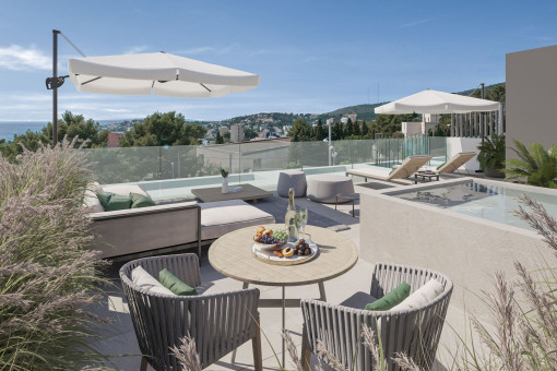 Neubau-Penthouse in Cala Mayor mit privater Dachterrasse und Meerblick, in unmittelbarer Strandnähe