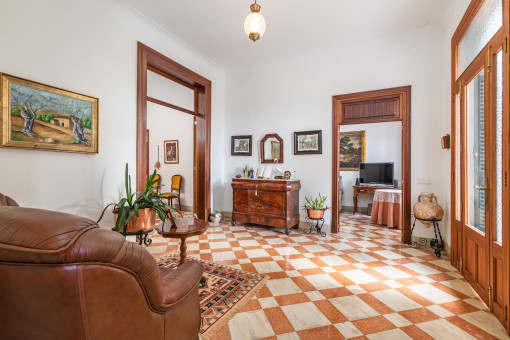 Traditioneller Eingang zum Haus