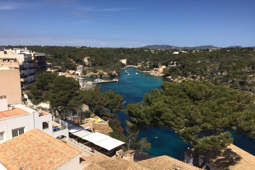 Renovierungsbedürftigte Villa mit viel Potenzial in Traumlage von Cala Figuera