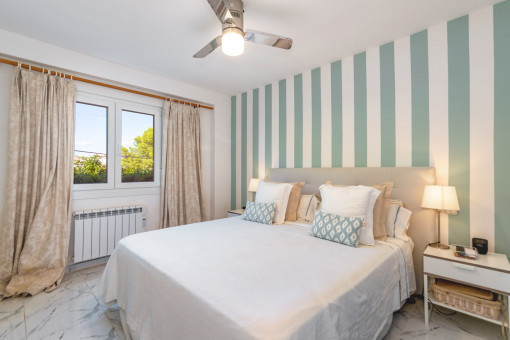 Gemütliches Doppelschlafzimmer
