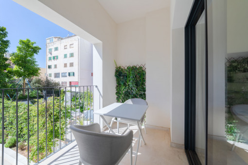 Apartment zum Erstbezug mit überdachter Terrasse im Herzen von Palma
