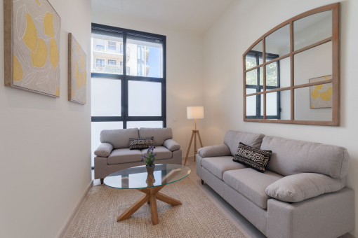 Erdgeschoss-Apartment mit privatem Patio und hauseigenem Gym, nahe der Altstadt von Palma