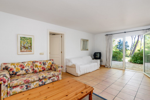 Geräumiges Gästezimmer