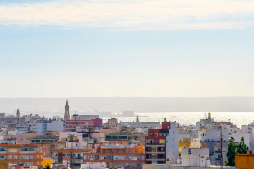 Geräumige Wohnung mit Aussicht in der prestigeträchtigen Schulgegend in Son Dameto, Palma