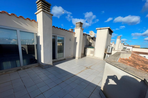 Weitläufige Dachterrasse