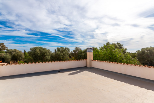 Weitläufige Dachterrasse