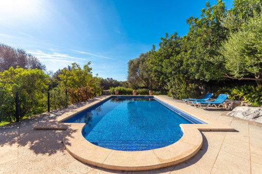 Mediterraner Poolbereich