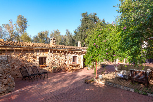 Schöne rustikale Finca mit Vermietungslizenz im Herzen von Mallorca, Costitx