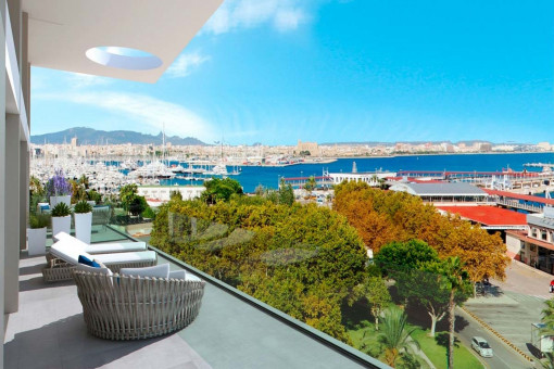 Luxus-Apartment mit Community-Pool und Blick über die Bucht von Palma