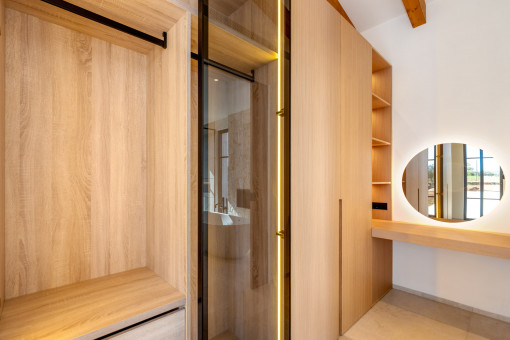 Integriertes Ankleidezimmer