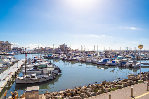 Unmöbliertes Apartment in Portixol mit traumhaftem Meerblick