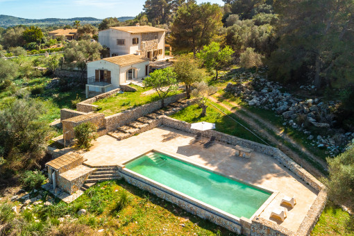 Finca und Pool