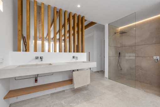 Badezimmer en Suite