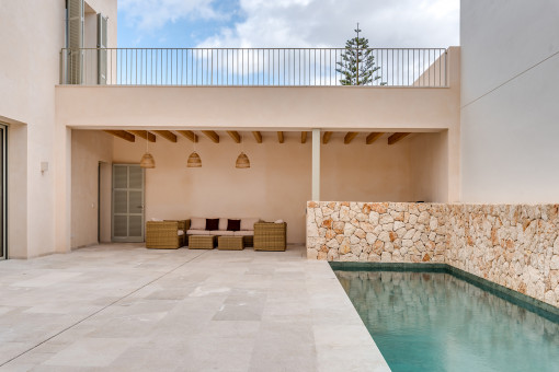 Patio mit Pool