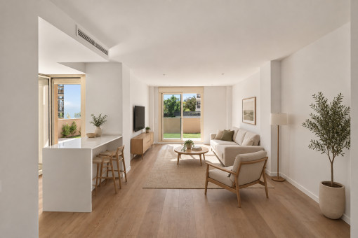 3-Schlafzimmer Gartenapartment mit großzügigen Terrassen, fußläufig zum Strand in Palmanova