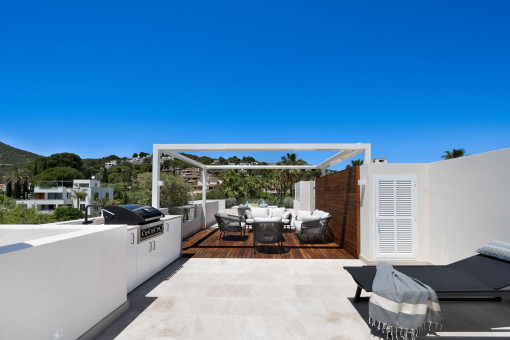 Dachterrasse mit Aussenküche