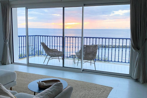 Modernes Penthouse mit tollem Meerblick, zur Kurzzeitmiete in Cala Bona ab 2026