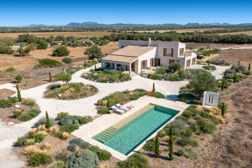 Eine traumhafte Neubau-Finca zwischen Campos und dem Naturstrand Es Trenc