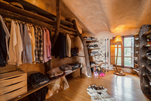 ...und begehbarem Kleiderschrank