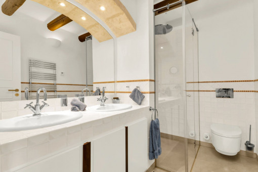 Badezimmer en Suite