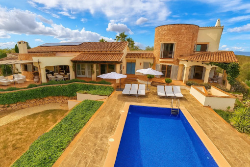 Stylische Meerblick-Finca mit Pool, Gästehaus und Privatsphäre in St.Margalida