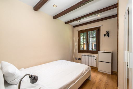 Zweites Schlafzimmer mit Gartenblick