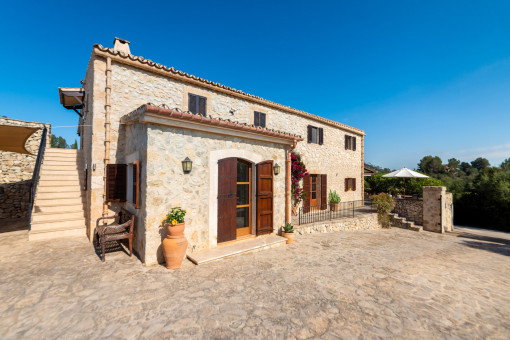 Finca mit Einliegerwohnung