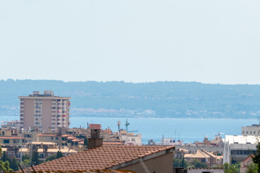 Blick bis zum Meer