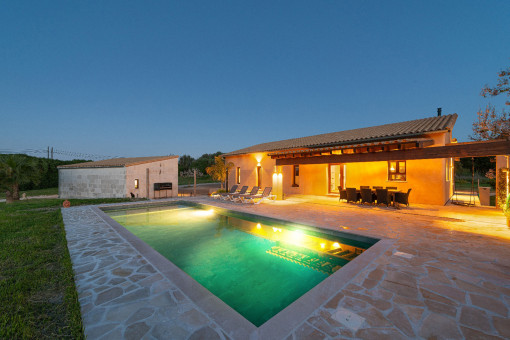 Charmantes Finca-Anwesen mit 2 Häusern und Pool in Alcudia, nahe am Meer