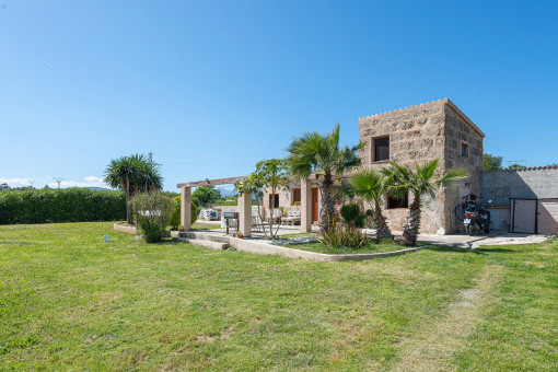 Steinhaus mit mallorquinischem Charme