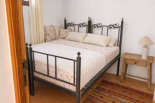 Das zweite, kleinere Schlafzimmer