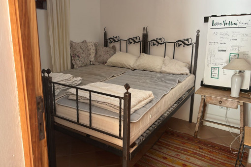 Schlafzimmer 2