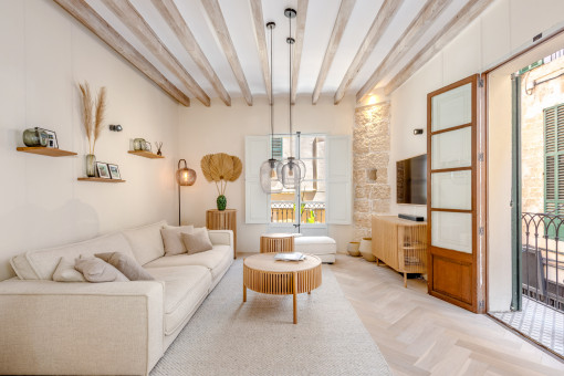 Renoviertes Altstadtapartment mit traditionellen Designelementen