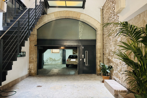 Eingangsbereich mit Garage