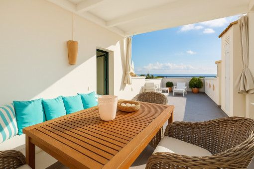 Moderne Wohnung in Puerto Alcúdia nur 30 m von der Promenade entfernt und mit toller Sonnenterrasse