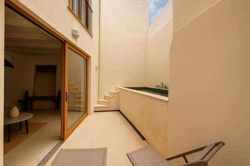 Patio mit Pool